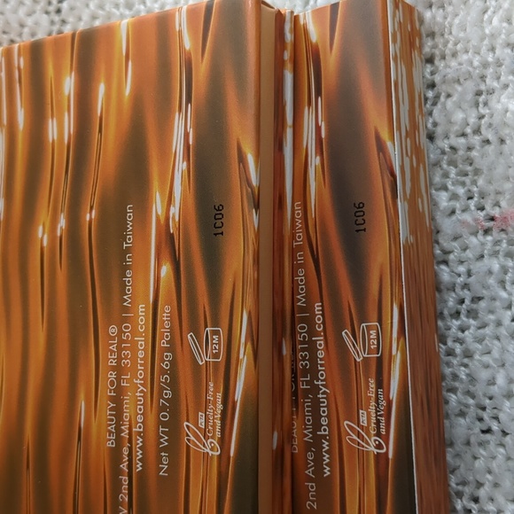 BEAUTY FOR REAL. Golden Hour Eyeshadow Palette, 5.6g/0.2oz - Picture 5 of 11